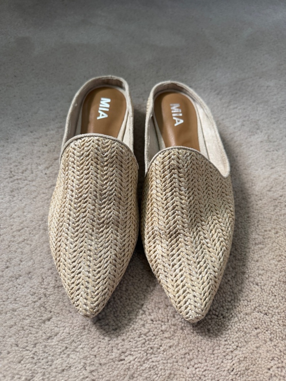 MIA Natural Raffia Pointed Mules